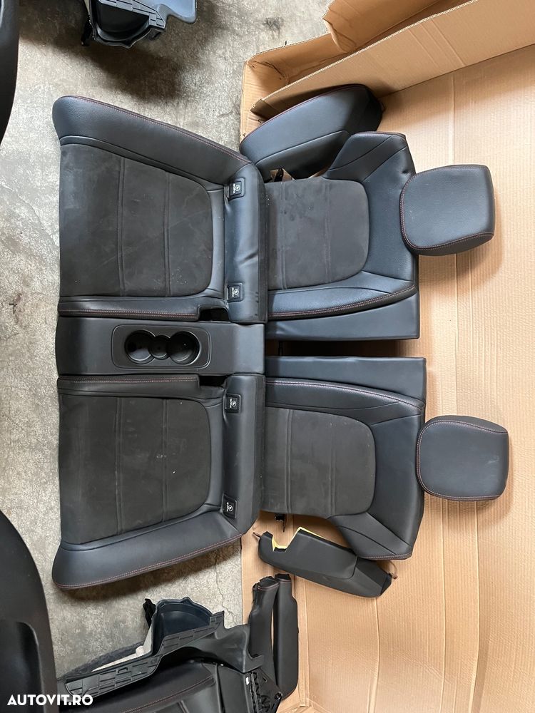 Interior Mercedes C43 AMG w205 Cabrio 2017 - 15