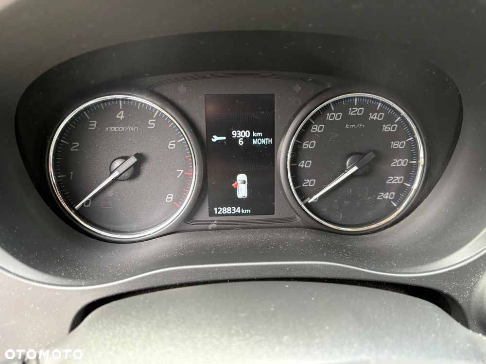 Mitsubishi Outlander 2.0 Intense 2WD CVT - 2
