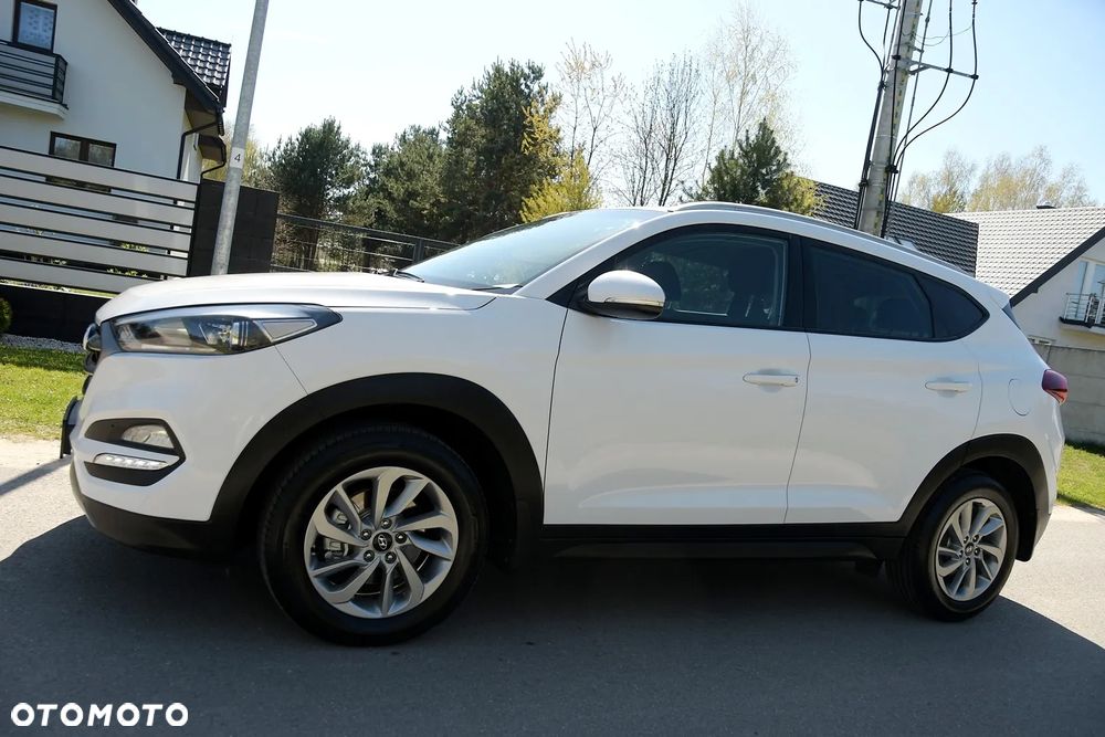 Hyundai Tucson 2.0 CRDI 2WD Style - 12