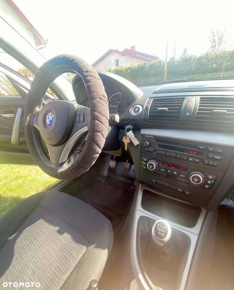 BMW Seria 1 - 12