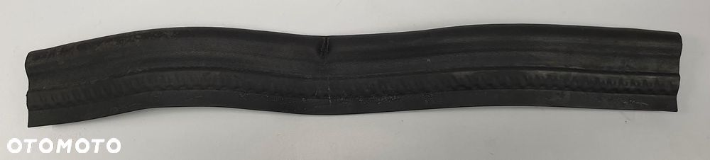 USZCZELKA MASKI MERCEDES W204 A2046280989 - 1