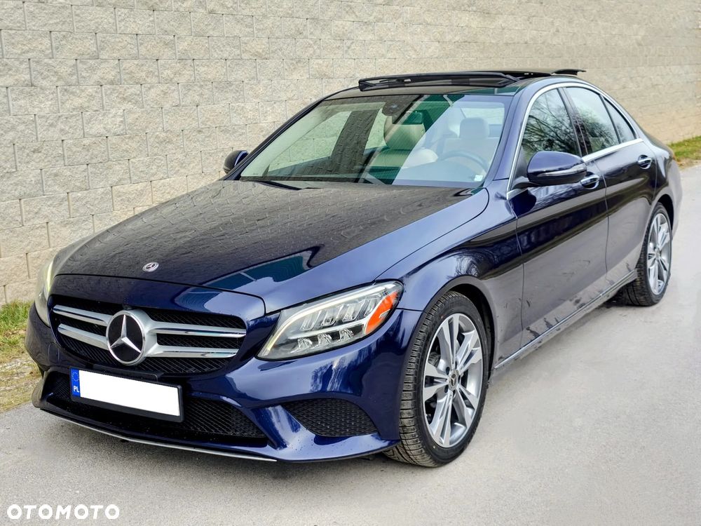Mercedes-Benz Klasa C 300 9G-TRONIC Exclusive - 3