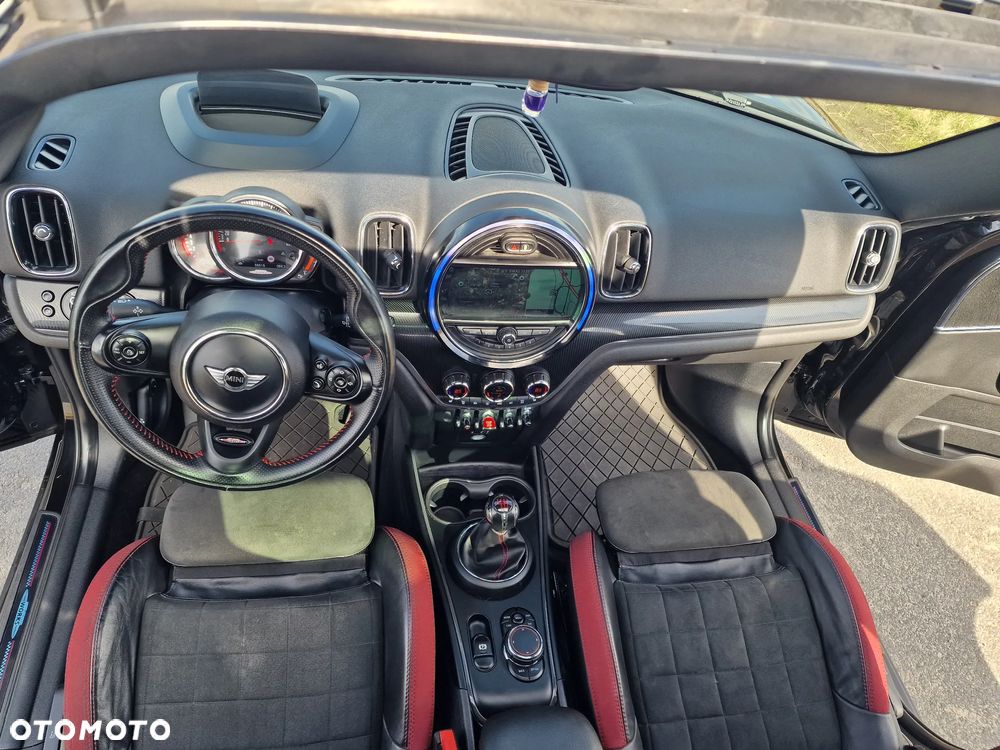 MINI John Cooper Works - 17