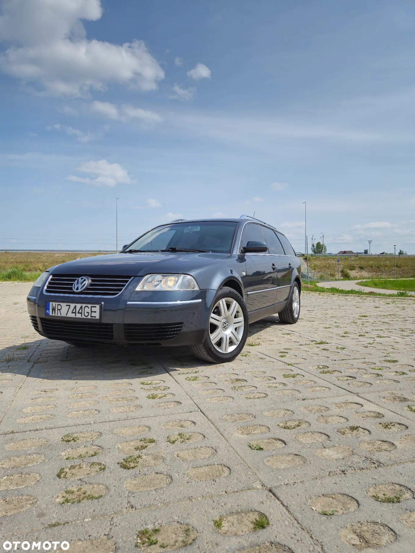 Volkswagen Passat 1.8T Highline - 1