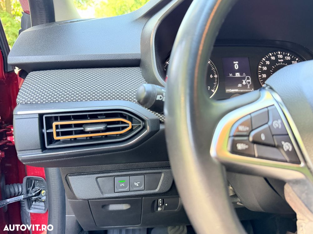 Dacia Sandero Stepway ECO-G 100 MT6 Extreme+ - 4
