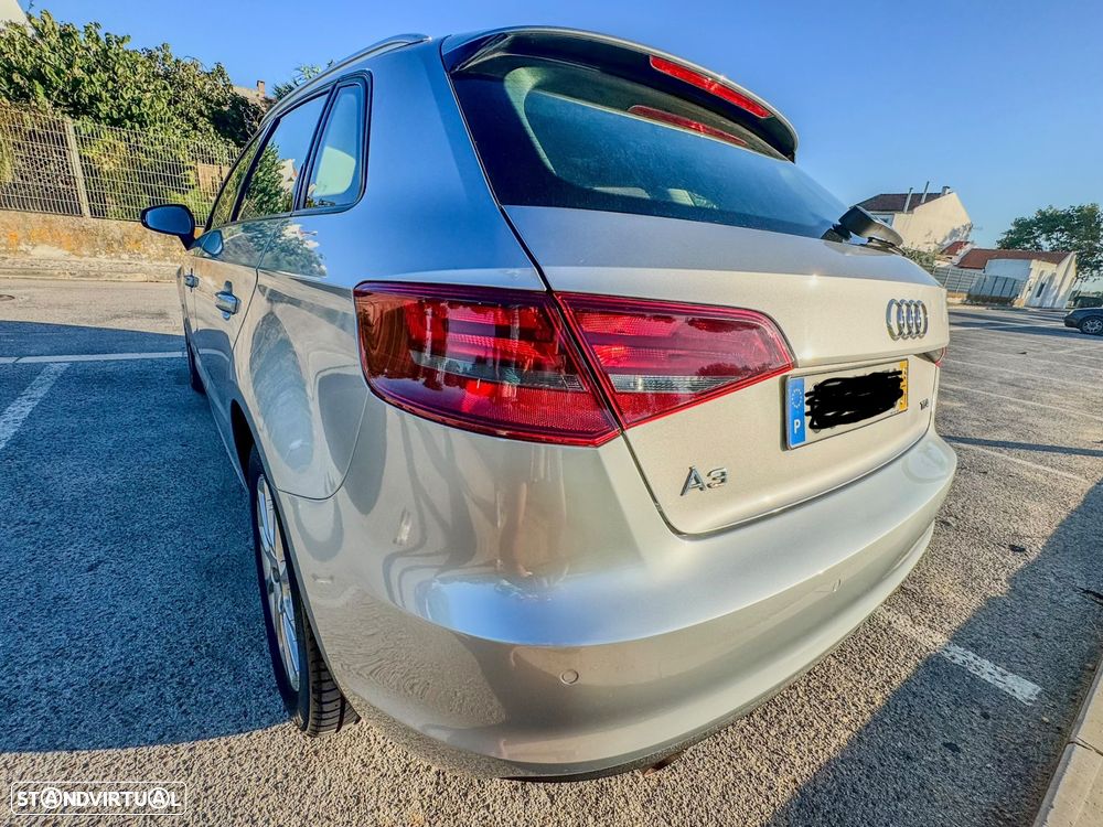 Audi A3 1.6 TDI Attraction - 6