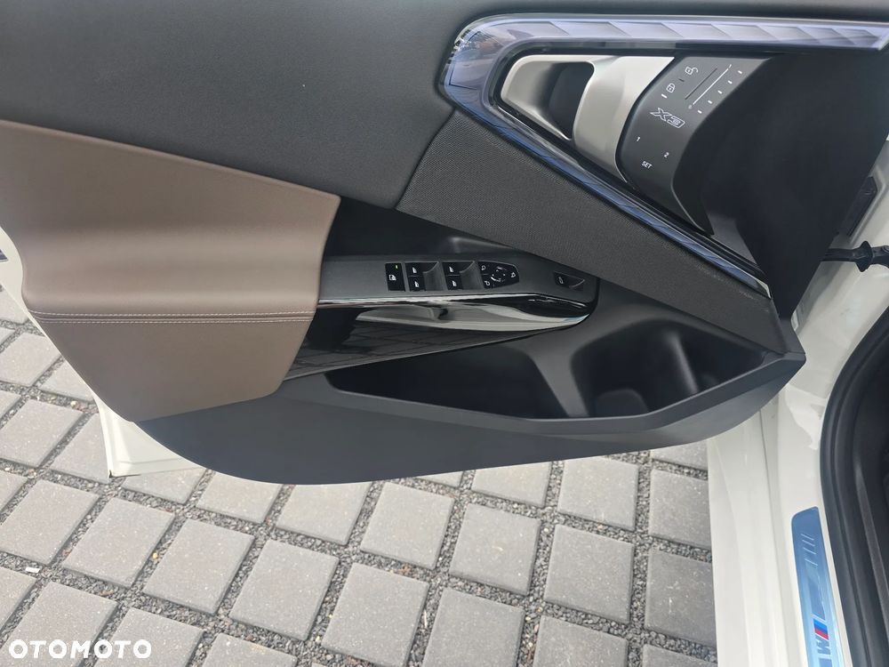 BMW X3 - 11