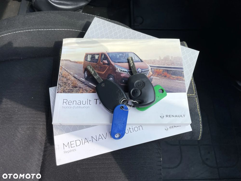 Renault Trafic - 15