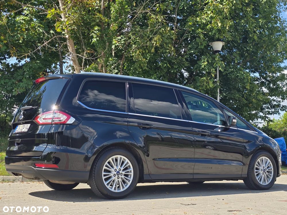 Ford Galaxy - 10