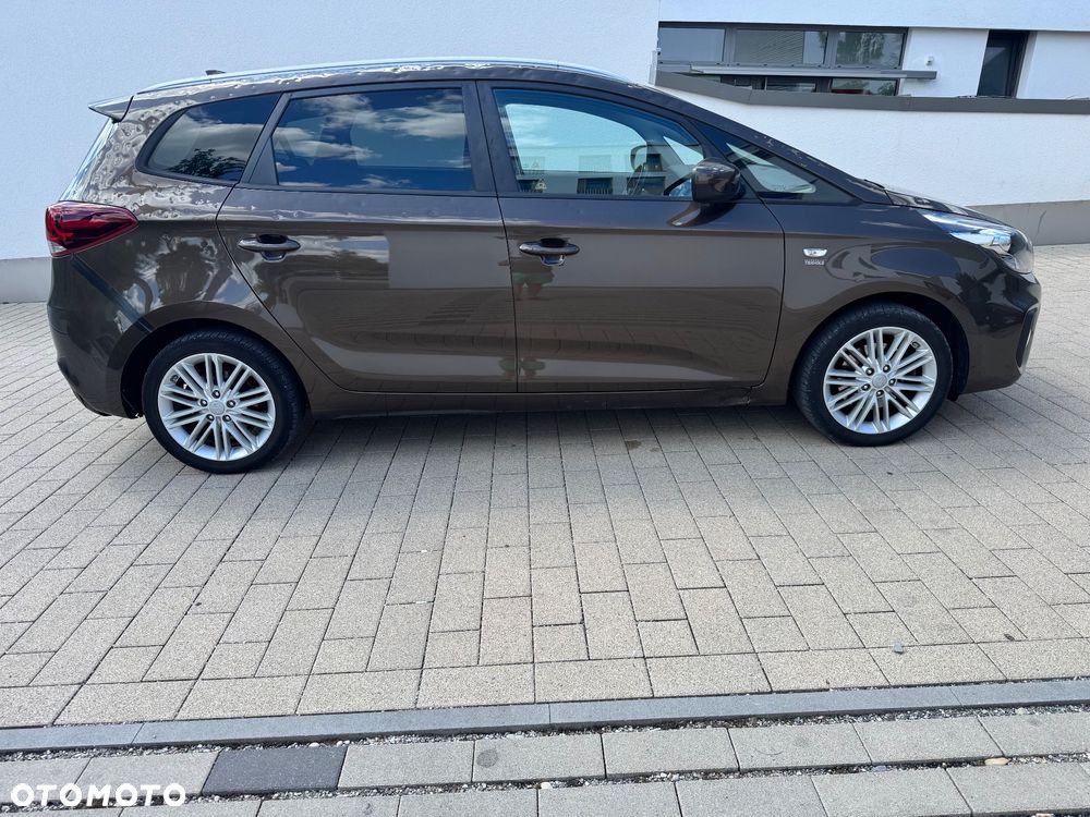 Kia Carens 1.6 GDI M 7os - 4