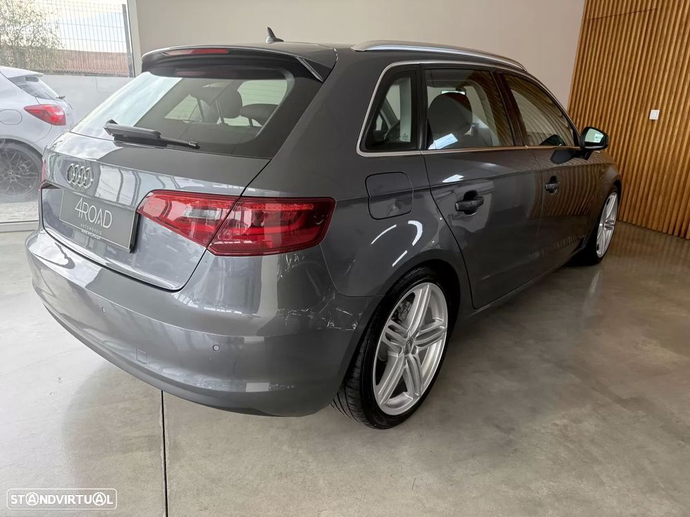Audi A3 Sportback 1.6 TDI Sport - 32