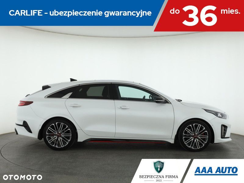 Kia ProCeed - 8
