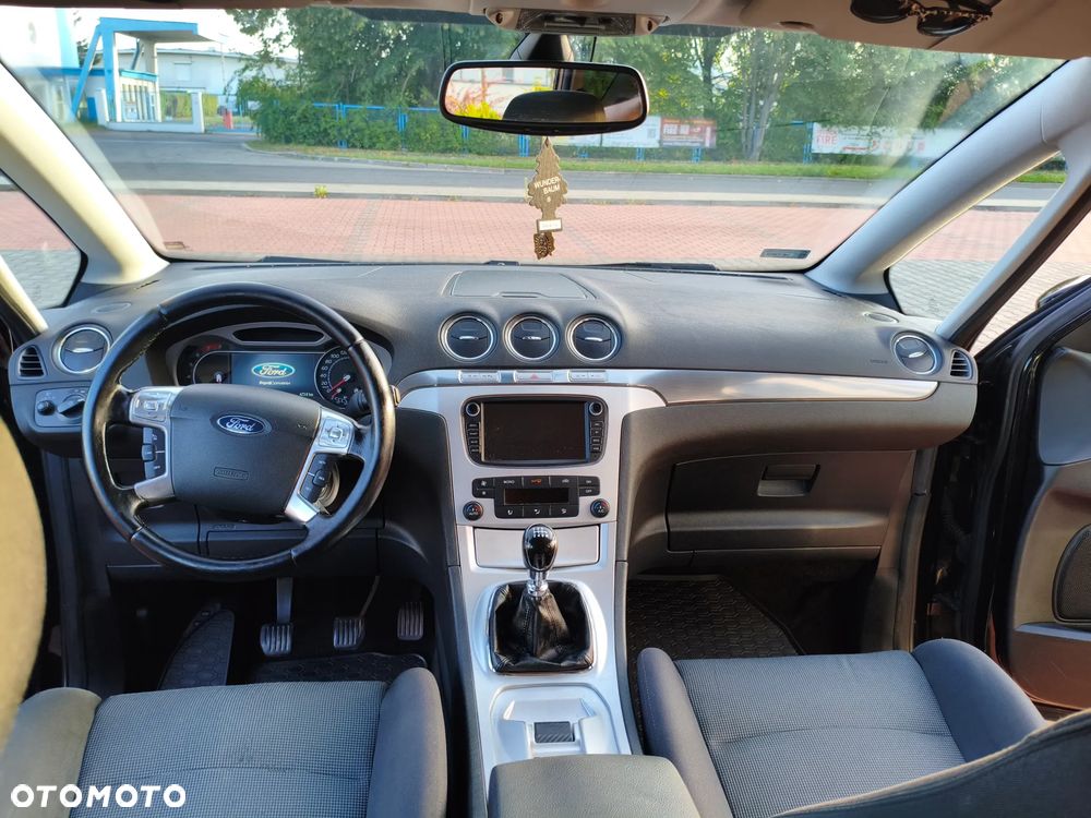 Ford S-Max 2.5 Titanium - 6