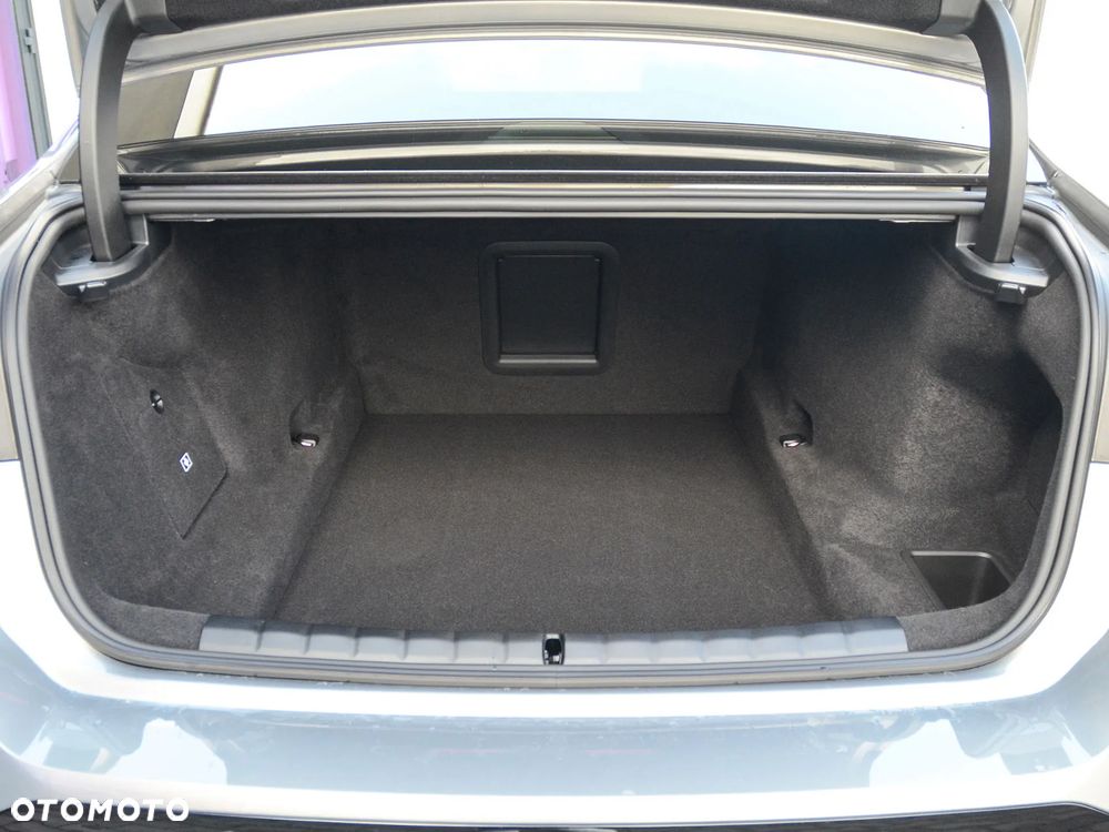 BMW Seria 7 - 19