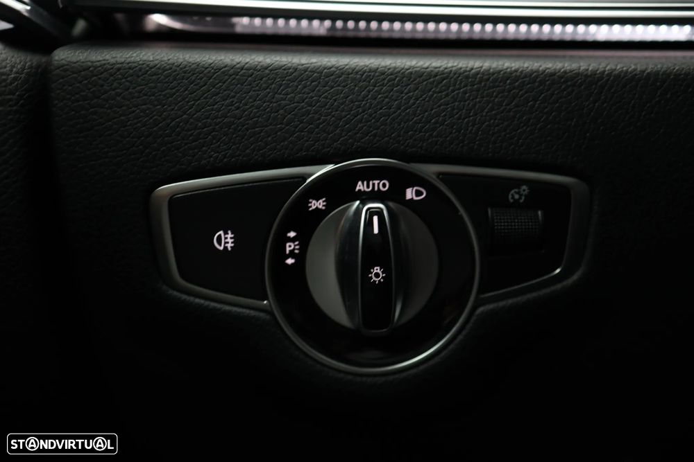 Mercedes-Benz E 300 de Avantgarde - 10