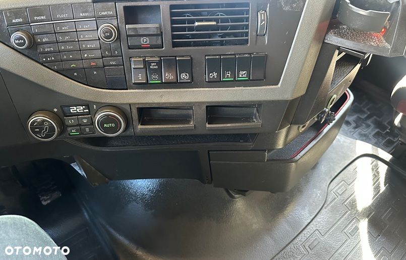 Volvo FH4 500 GLOB XL AUTOMAT SPOJLERY KLIMA WEBASTO LODÓWKA NAVI XENON LED 2xALUTANK EURO 6 2017r - 11