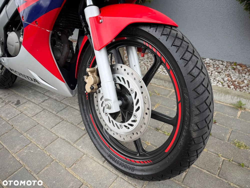 Honda CBR - 9