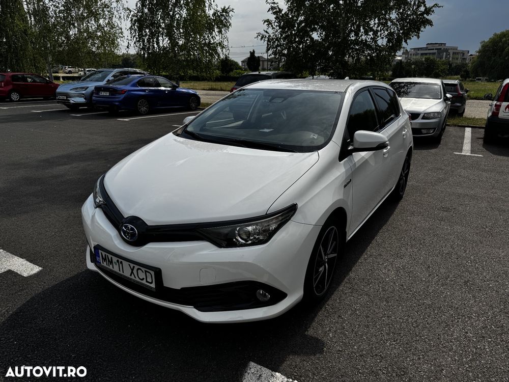 Toyota Auris - 1