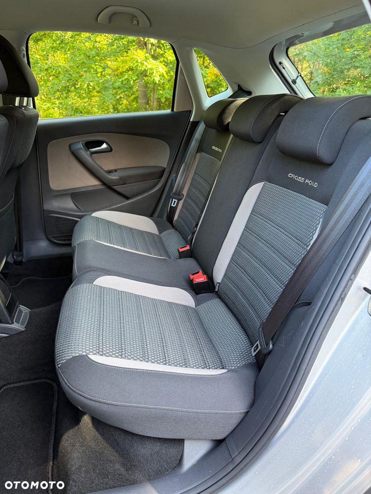 Volkswagen Polo Cross 1.6 TDI DPF - 17