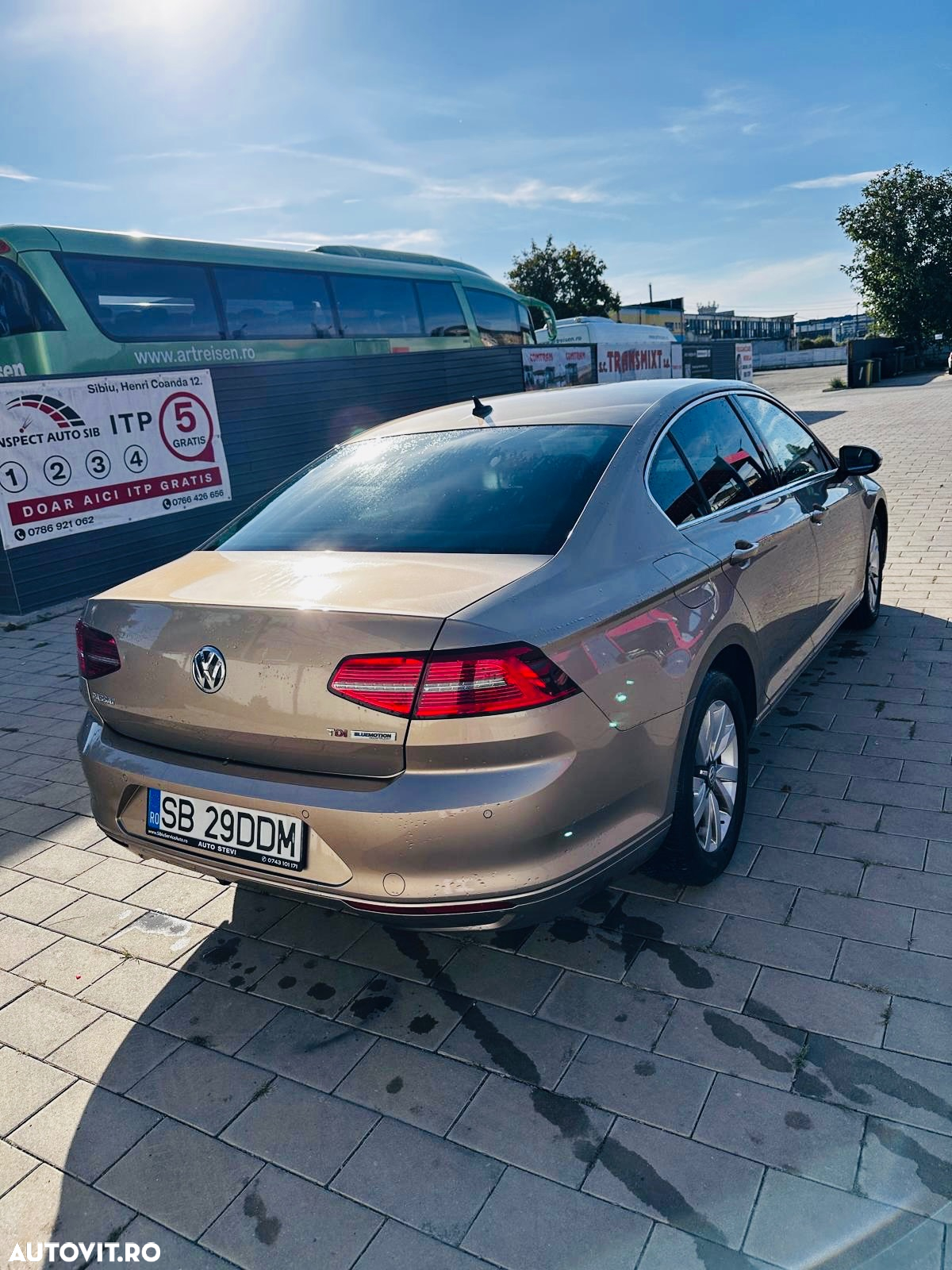 Volkswagen Passat 1.6 TDI (BlueMotion Technology) DSG Comfortline - 5