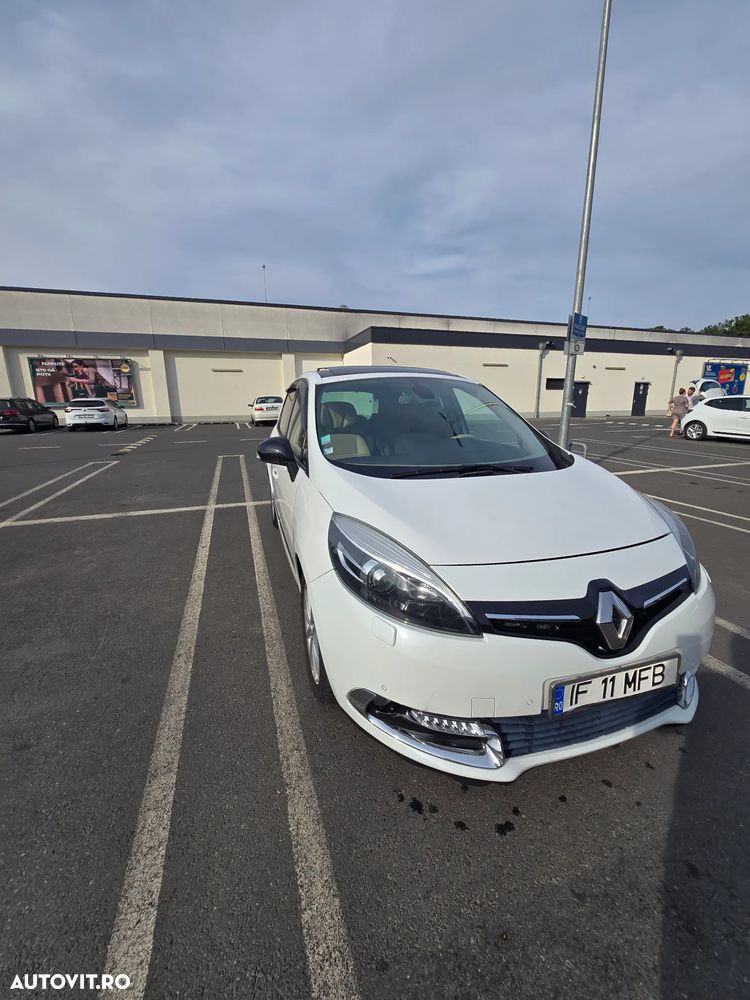 Renault Scenic - 17