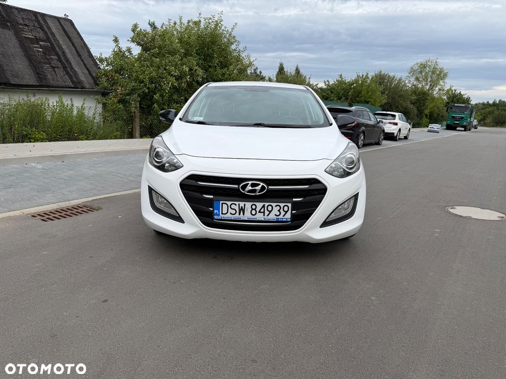 Hyundai i30 1.6 CRDi Comfort - 3