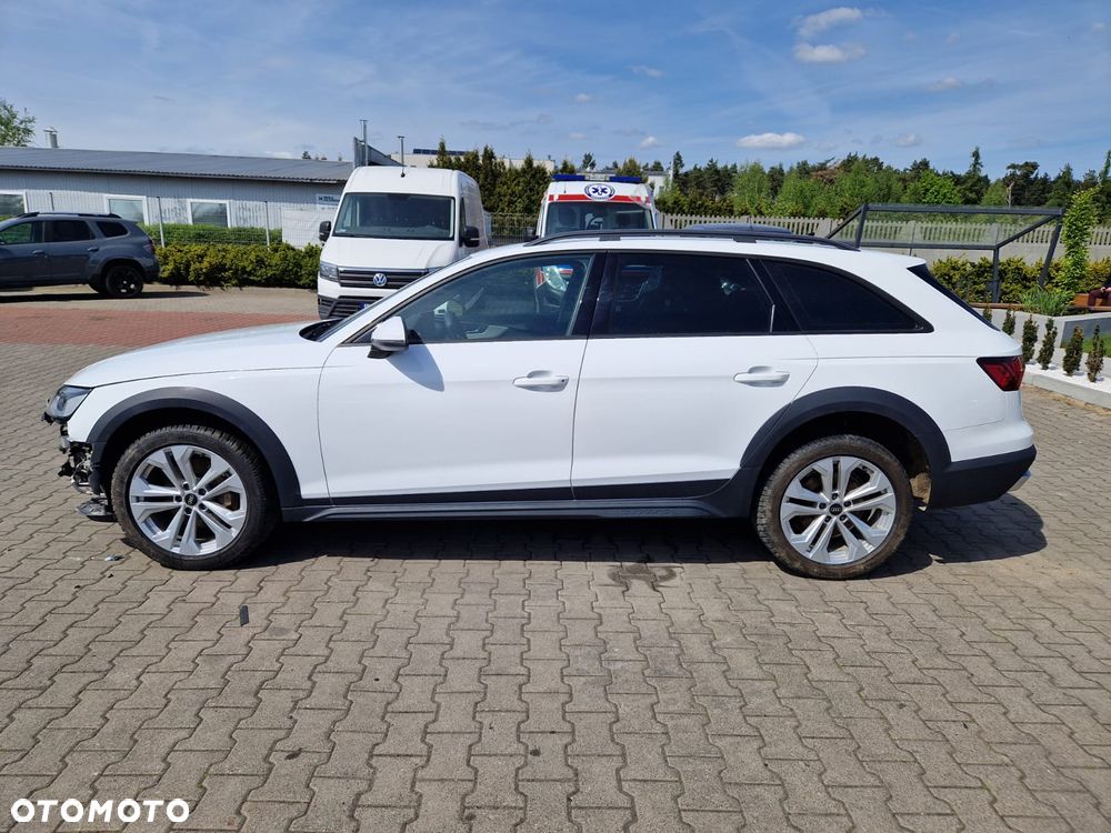 Audi A4 Allroad - 1