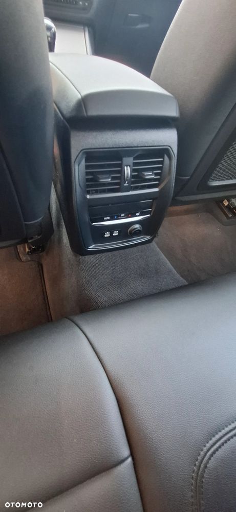 BMW Seria 3 318d - 3