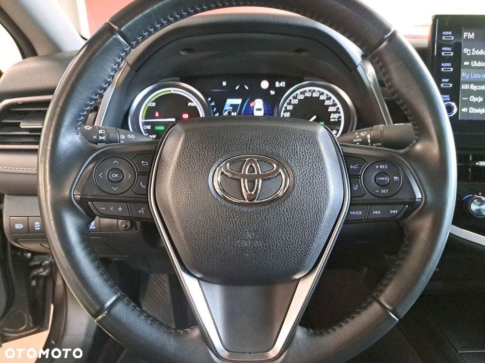 Toyota Camry 2.5 Hybrid Prestige CVT - 32