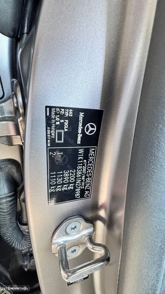 Mercedes-Benz CLA 250 e 8G-DCT Special Edition - 23