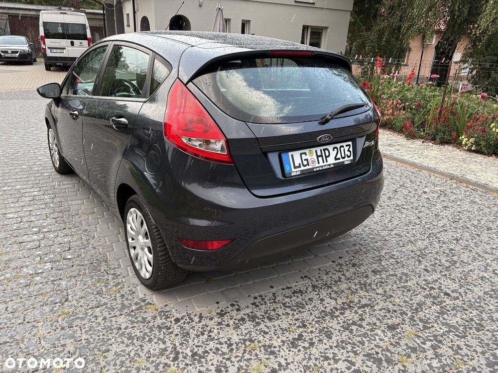 Ford Fiesta - 4