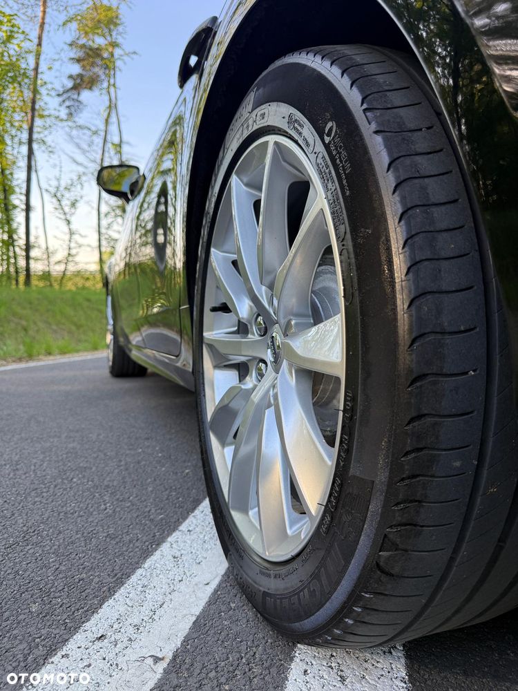 Volvo V90 B4 D Geartronic Momentum Pro - 19