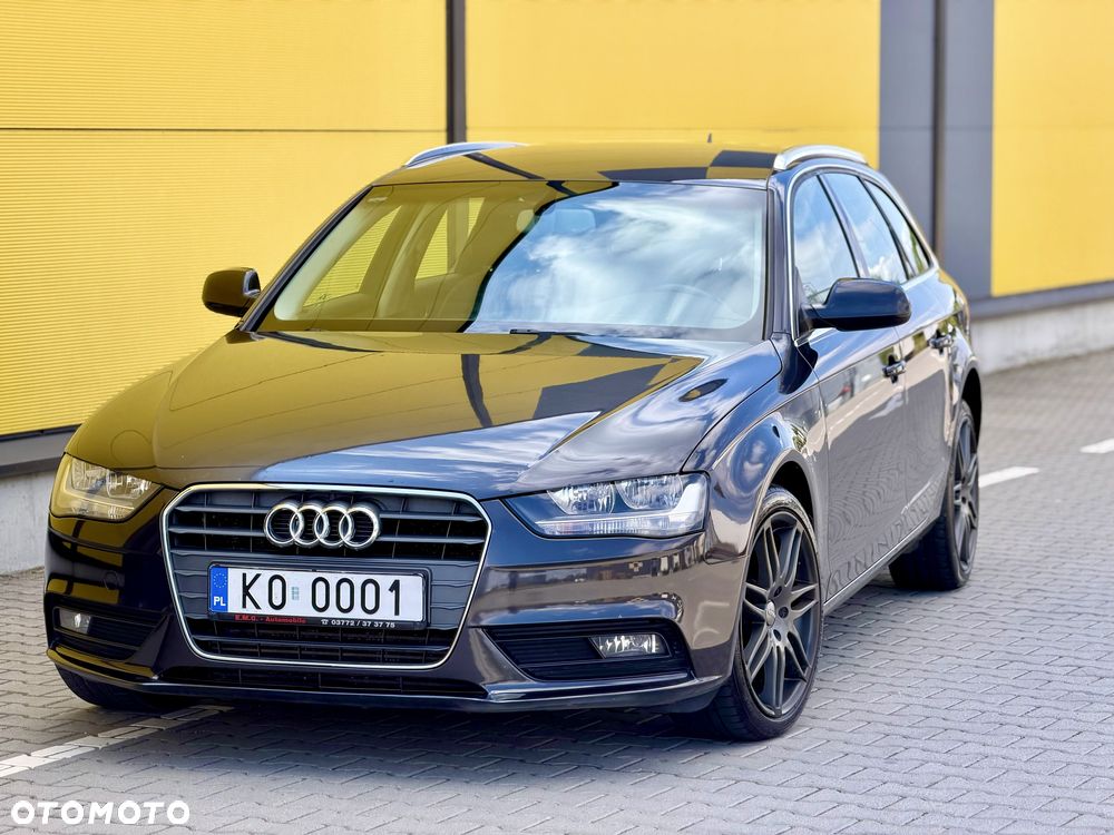 Audi A4 Avant - 1