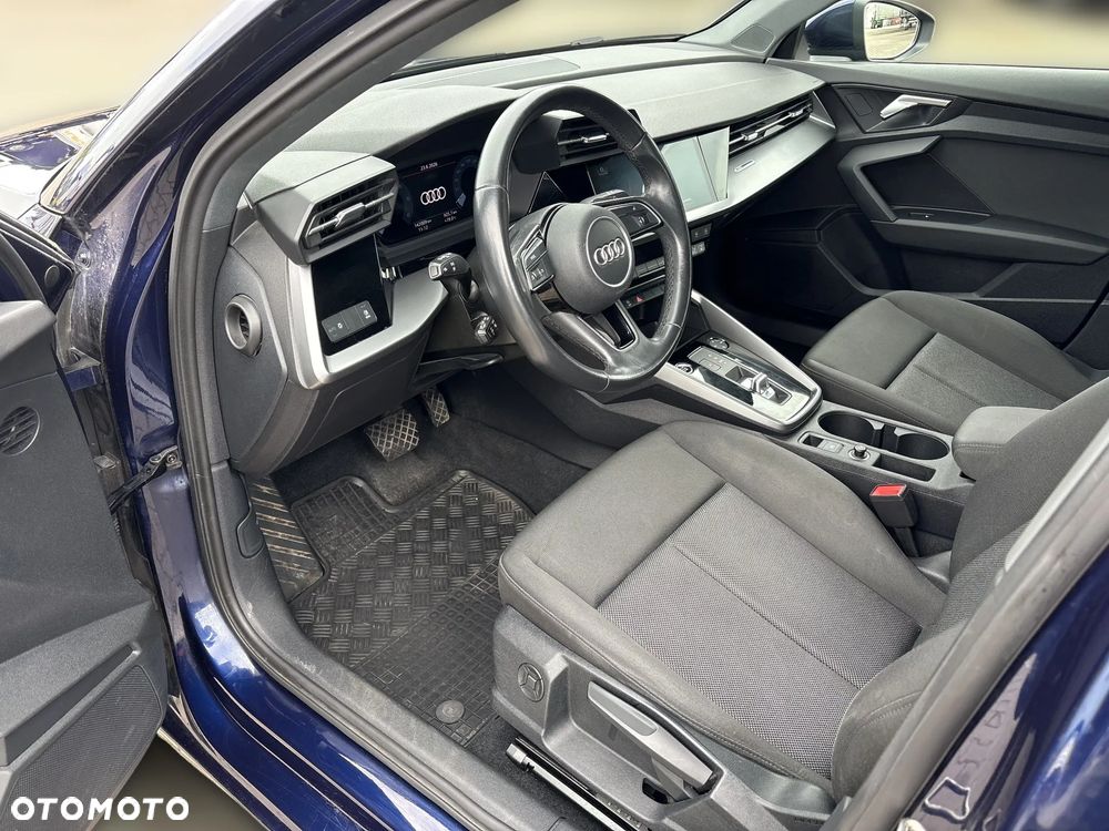 Audi A3 Sportback 30 TDI S tronic - 9