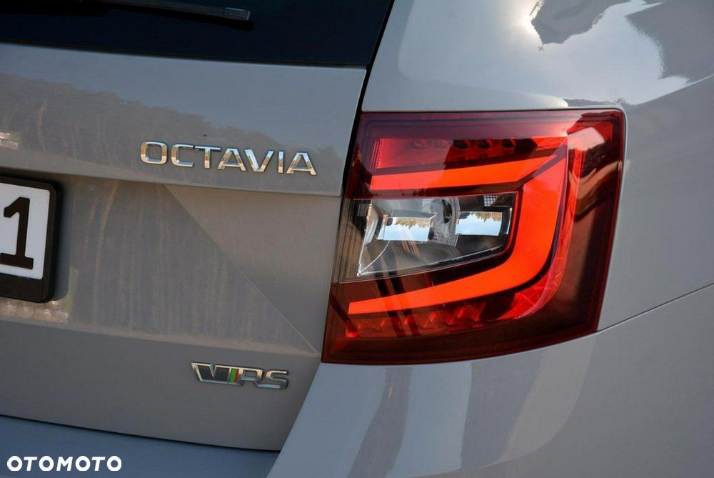 Skoda Octavia 2.0 TSI RS 230 DSG - 14