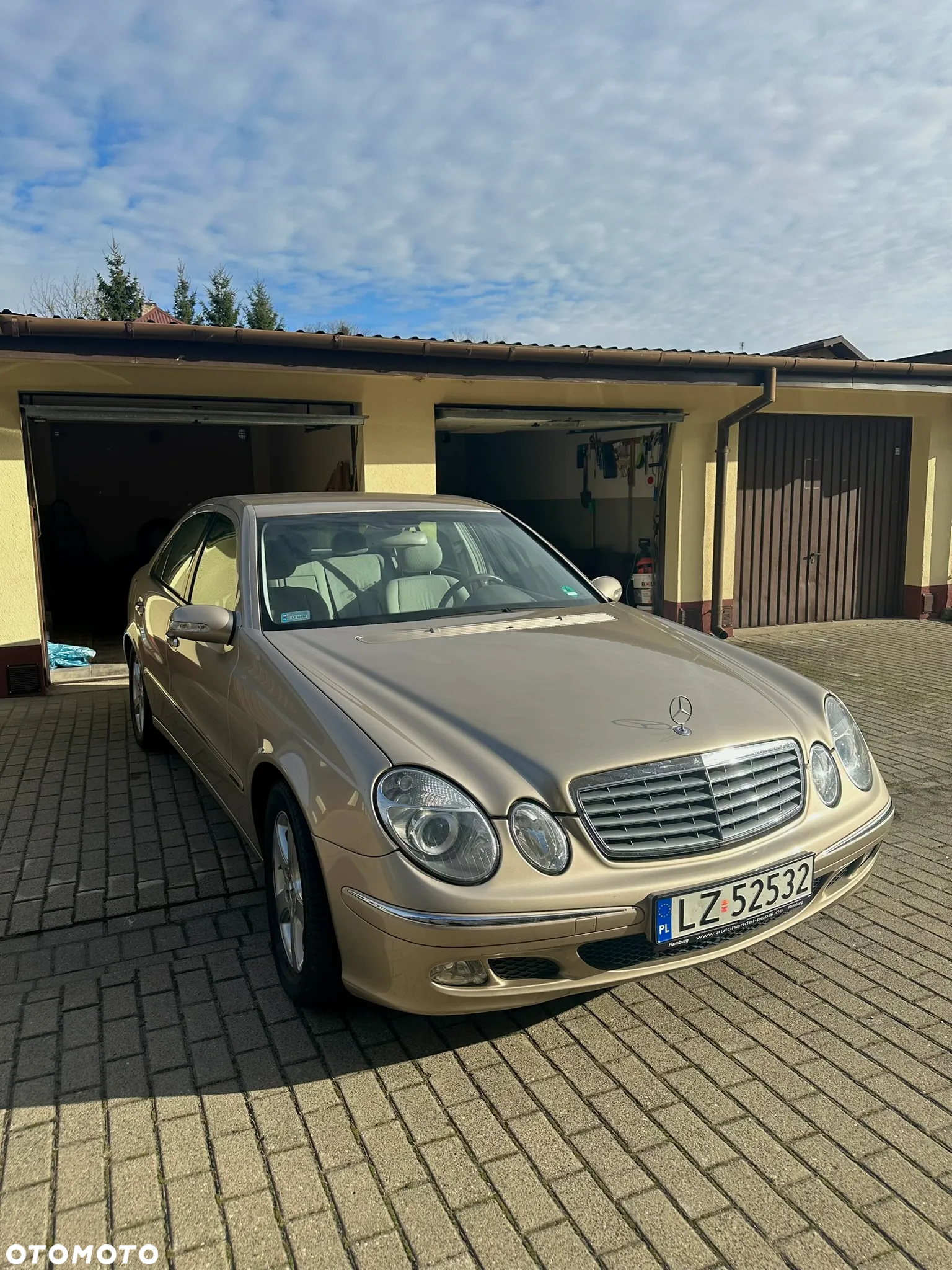 Mercedes-Benz Klasa E 220 T CDI Elegance - 11