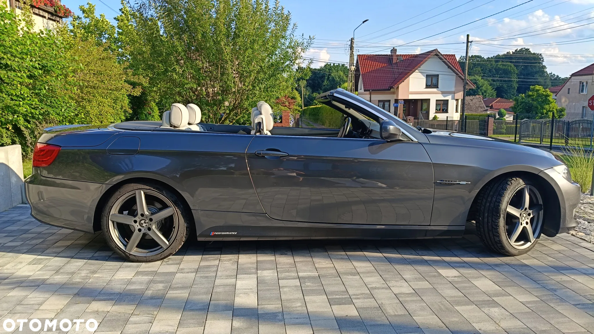 BMW Seria 3 318i Cabrio - 2