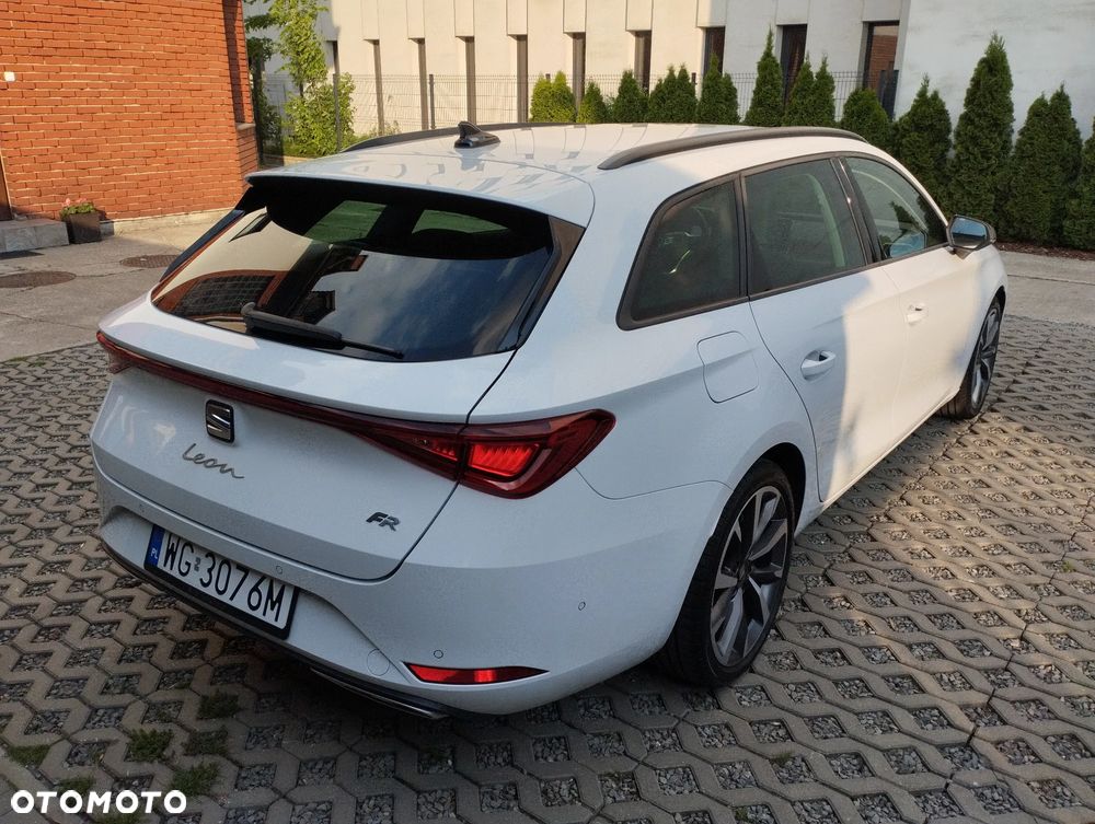 Seat Leon 2.0 TDI DSG FR - 11