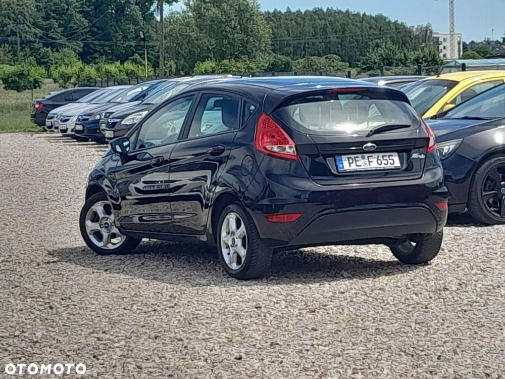 Ford Fiesta - 7