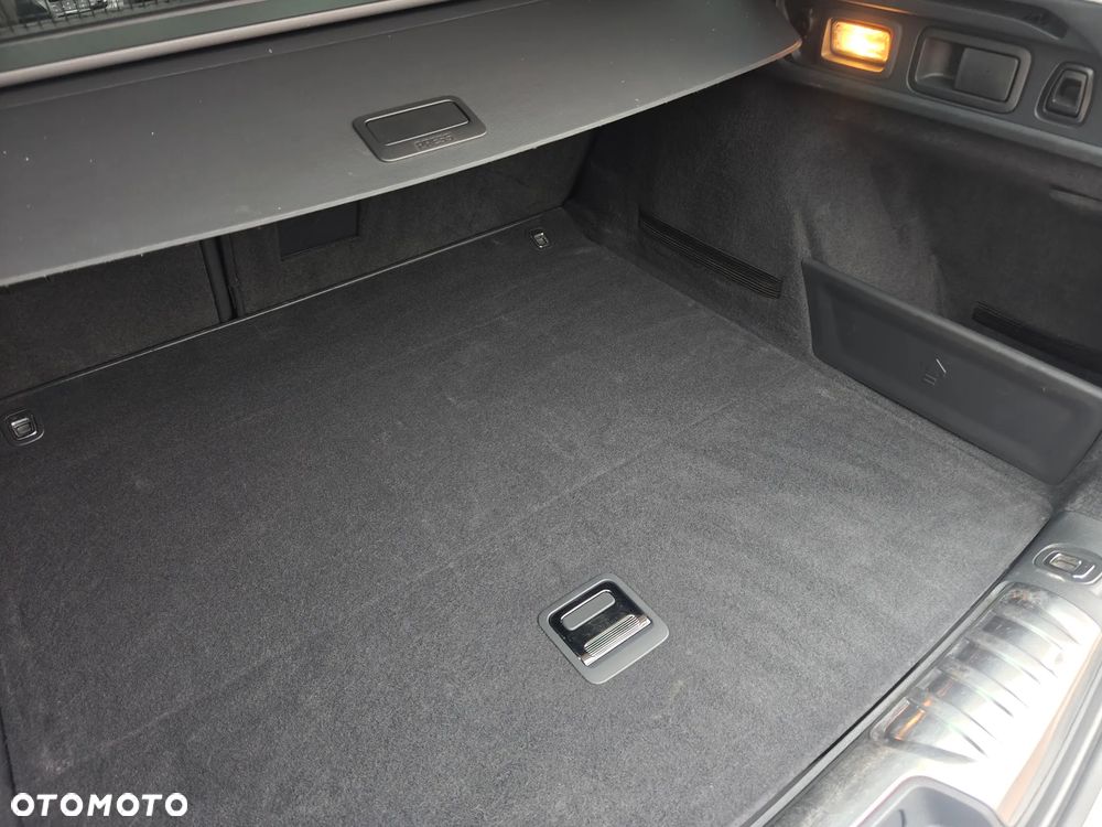 Peugeot 508 BlueHDi FAP 180 Automatik Stop&Start Allure - 25