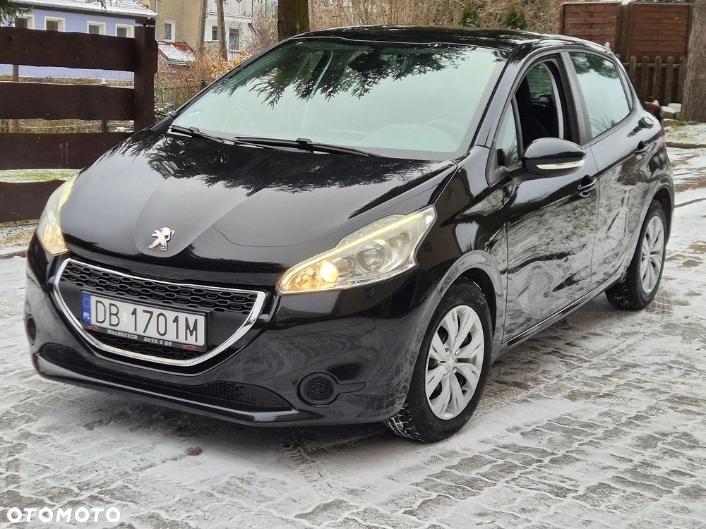 Peugeot 208 - 9