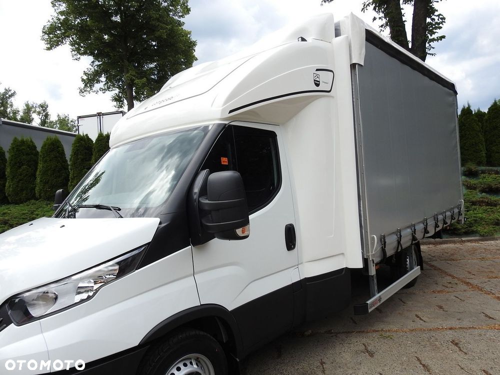 Iveco DAILY 35S18 NOWY PLANDEKA WEBASTO KLIMATYZACJA TEMPOMAT ASO  180KM - 20