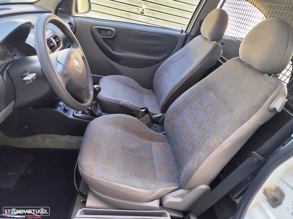 Opel Corsa 1.7 Di - 39