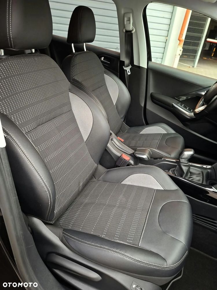Peugeot 2008 1.6 BlueHDi Allure - 7