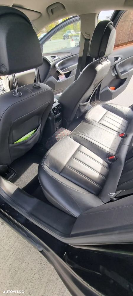 Opel Insignia 1.8 VVA - 8