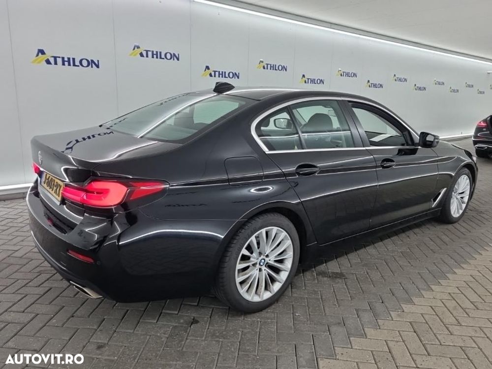 BMW Seria 5 520d - 3
