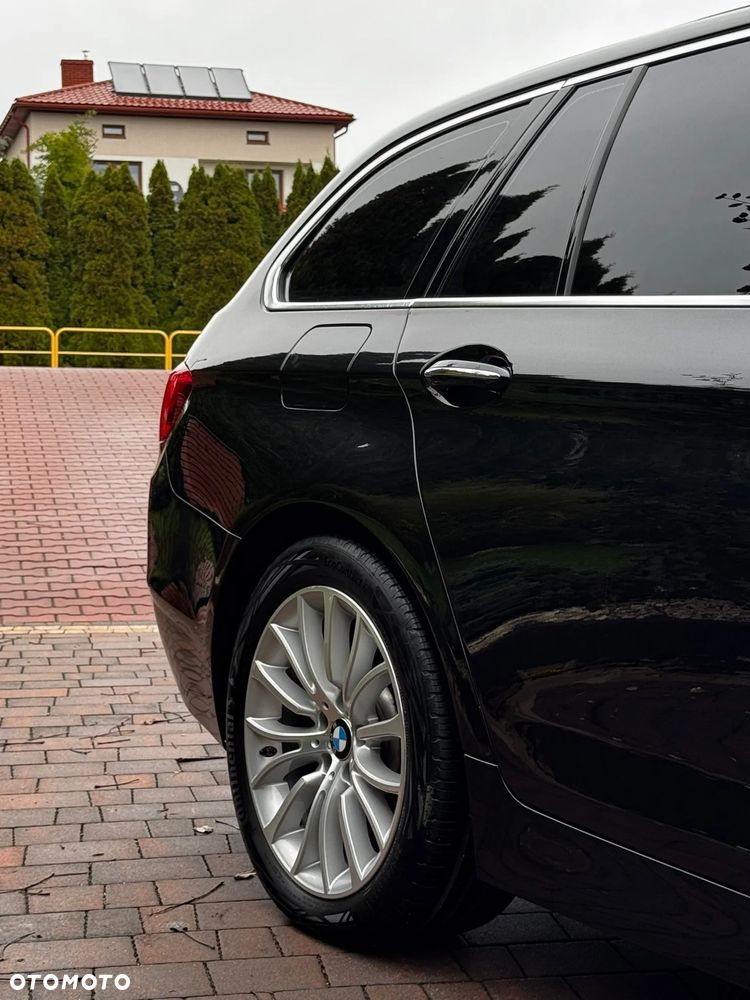 BMW Seria 5 530d Touring Luxury Line - 15
