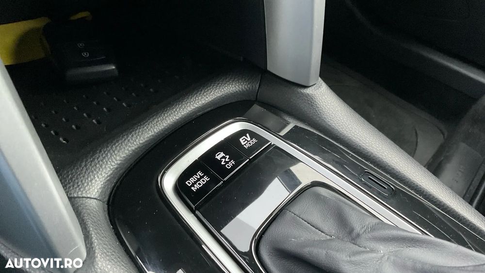 Toyota Corolla Cross 1.8I 2WD Active - 12