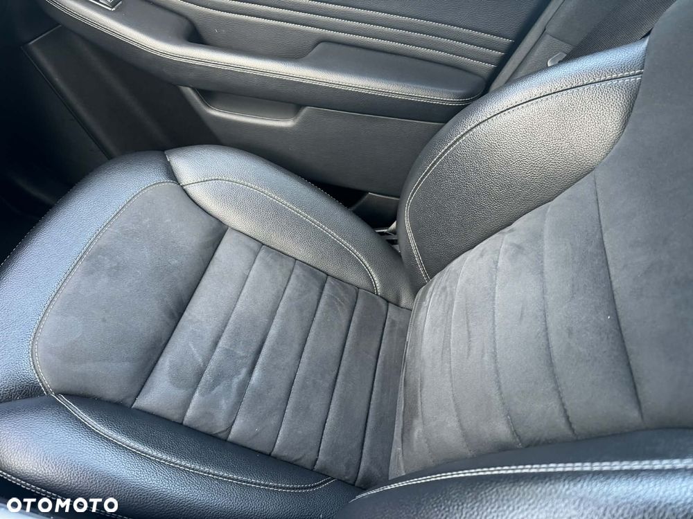 Mercedes-Benz ML 350 BlueTEC 4-Matic - 13