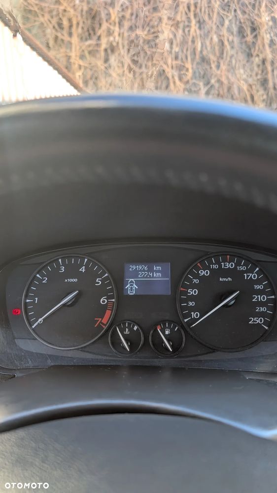 Renault Laguna 2.0 Authentique - 11